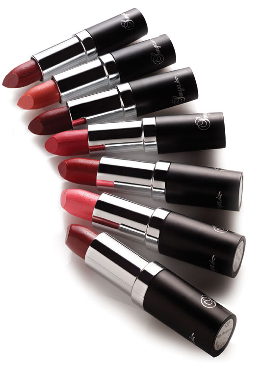 00117_sonya_lipsticks